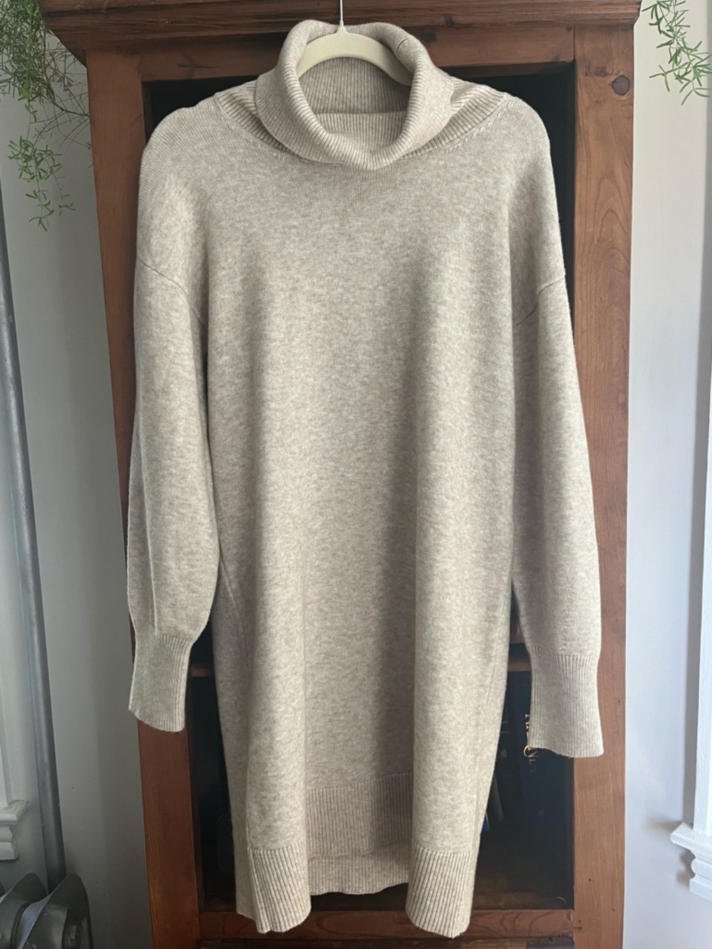 LOFT Cozy Minimalist Neutral Oatmeal Color Turtleneck Sweater Dress